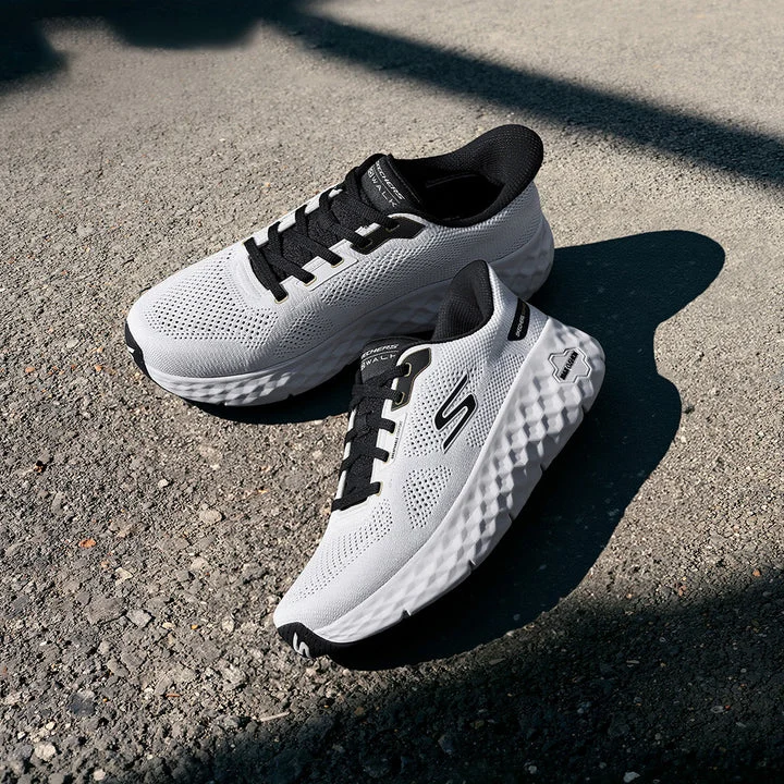 کفش پیاده‌روی مردانه اسکچرز مدل GOwalk Max Cushioning Flex - Sergio
