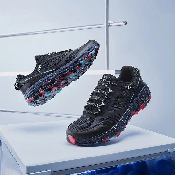 کفش طبیعت‌گردی مردانه اسکچرز مدل Performance GOrun Trail Atitude