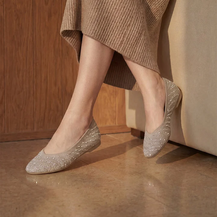 کفش روزمره زنانه اسکچرز مدل Modern Comfort Cleo Style - Luxe Spark