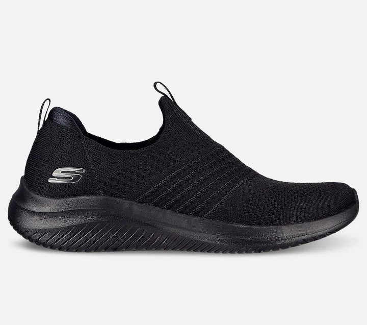 کفش پیاده‌روی زنانه اسکچرز مدل Wide Fit: Ultra Flex 3.0 - Classy Charm