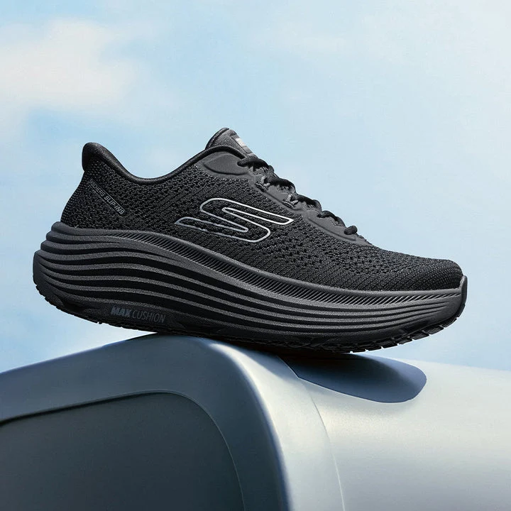 کفش دویدن زنانه اسکچرز مدل GOrun Max Cushioning Endeavour