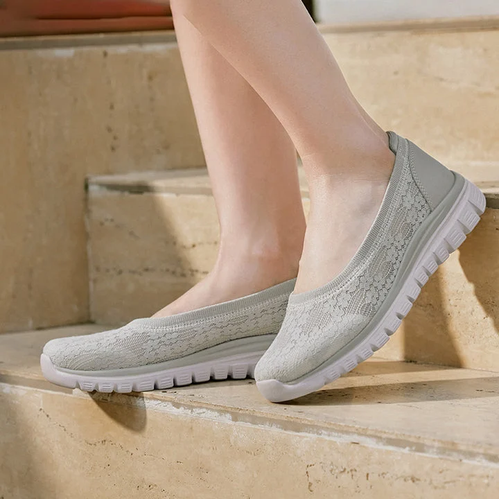کفش روزمره زنانه اسکچرز مدل Modern Comfort Graceful