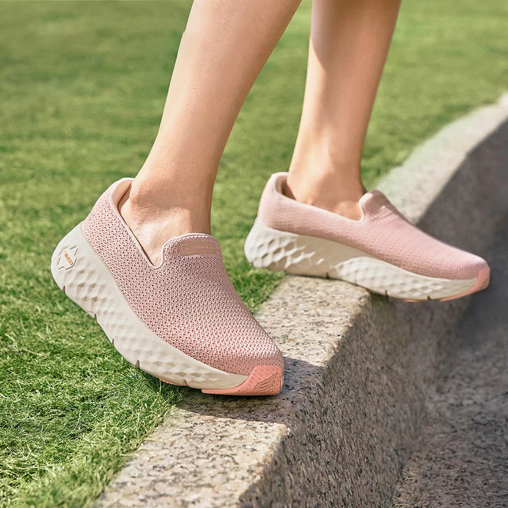 کفش پیاده‌روی زنانه اسکچرز مدل GOwalk Max Cushioning Flex - Stromi