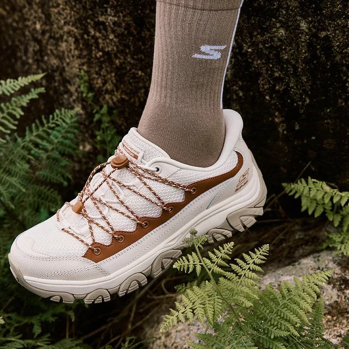 کفش طبیعت‌گردی زنانه اسکچرز مدل Outdoor Adventurer