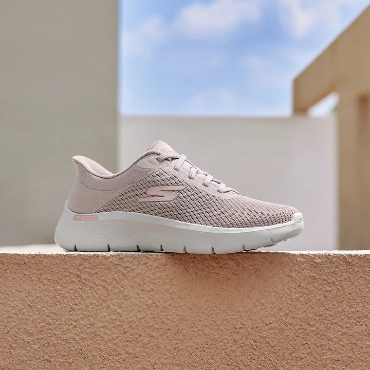 کفش پیاده‌روی زنانه اسکچرز مدل GOwalk Flex - Carla