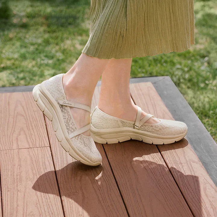 کفش روزمره زنانه اسکچرز مدل Modern Comfort Arch Fit Mc D'Lux