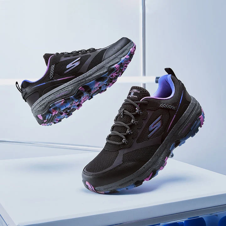 کفش طبیعت‌گردی زنانه اسکچرز مدل Performance Max Cushioning Elite Trail