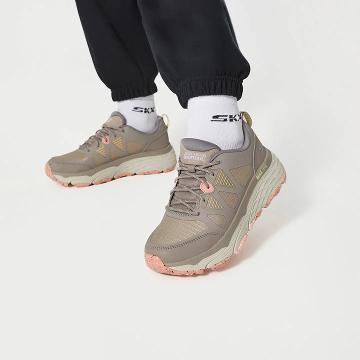 کفش طبیعت‌گردی زنانه اسکچرز مدل Performance Max Cushioning Elite Trail